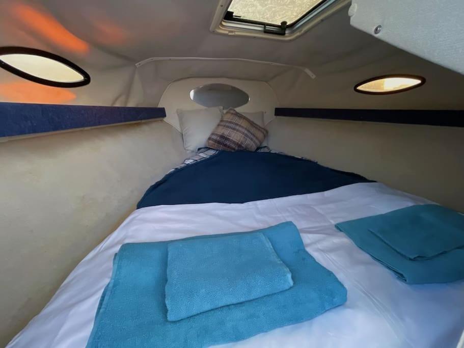 Guestboat Milagre Hotel Фаро Екстериор снимка